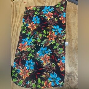 𝐋𝐎𝐍𝐆𝐈𝐓𝐔𝐃𝐄 floral s𝐚rong swimwear women onesize @n4